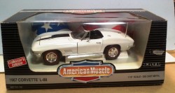 Imagen de CHEVROLET CORVETTE L-88 1967 Blanco 1/18